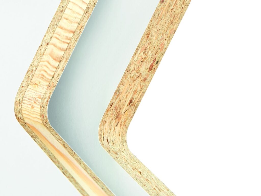 Holzküchen in Dresden: Massivholz, Furnier oder Holzoptik 4 Querschnitt durch zwei Plattenaufbauten: oben Spanplatte, unten Tischlerkorpus mit Holzstäben im Kern und Feinspan-Deckschicht